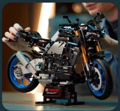 Technic Yamaha MT-10 SP Advanced Building Set for Adults, 1478 PCE