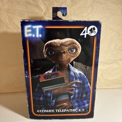 NECA Ultimate Telepathic E.T. – NEW – Box damage