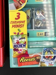 MGA’s Miniverse Real Brands VENDING MACHINE RED or TEAL ~ You CHOOSE ~ NEW