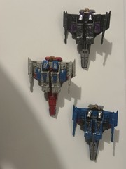 Transformers War for Cybertron: Siege Voyager Seeker Trio Tetrajets