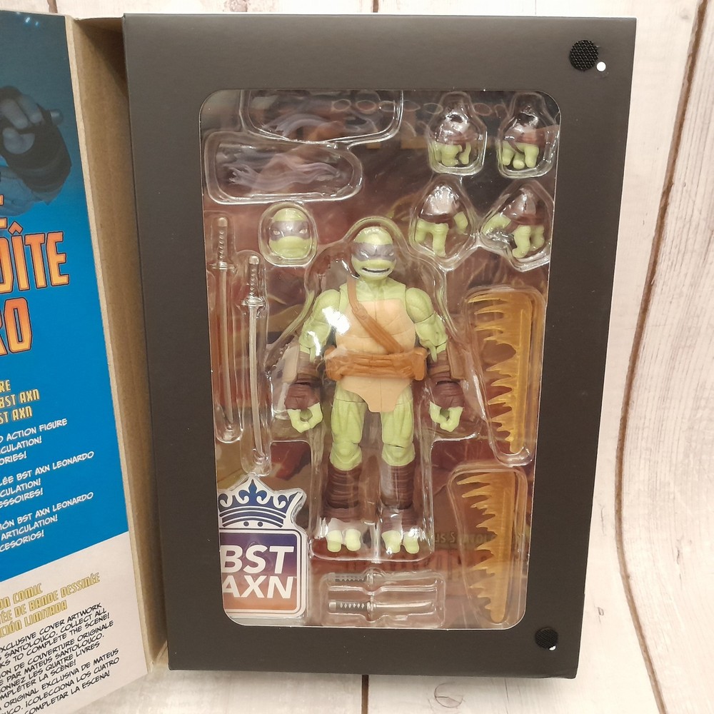 TMNT Leonardo Action Figure BST AXN Teenage Mutant Ninja Turtles