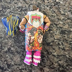 WWE Ultimate Edition Series 15 The Ultimate Warrior Wrestling Figure 1 head