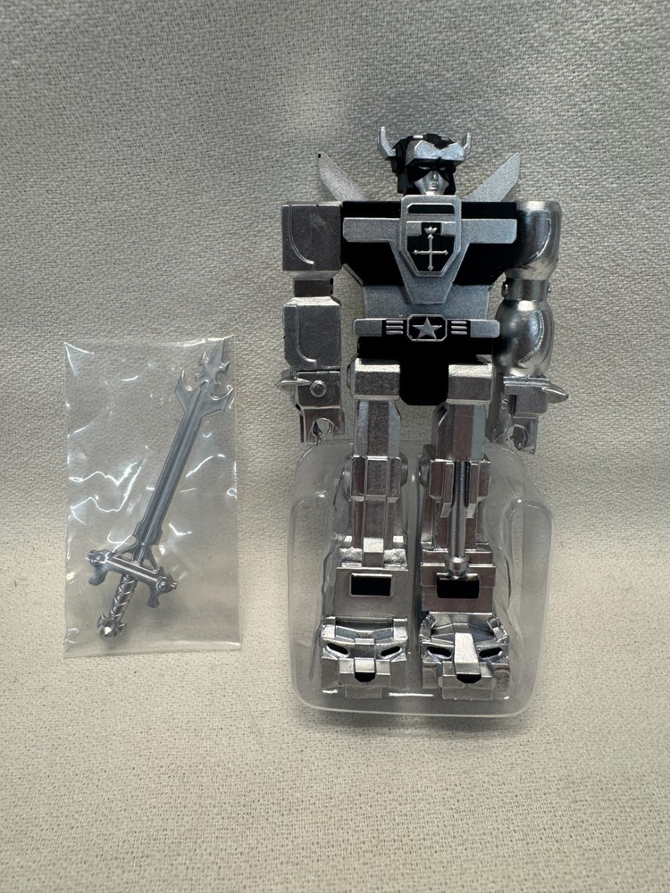 Super 7-Voltron Reaction Wv1-Metallic Voltron 3 3/4 in (Loose & FREE Shipping)