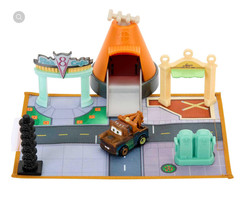 Mattel Disney and Pixar Cars Mini Racers Playset, On-the-Go Radiator Springs