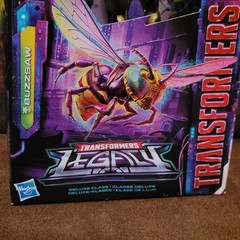 Hasbro Transformers Buzzsaw Transforming Legacy Yellow Green Purple