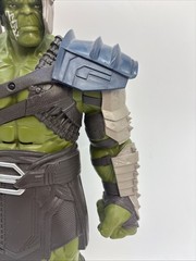 Hasbro Marvel Thor Ragnarok 13.5” Electronic Talking Gladiator Hulk Figure {135}