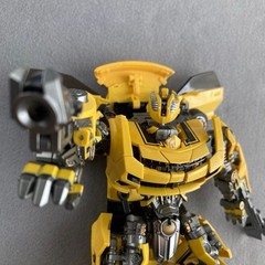 Battle Hornet M03 Alloy Version Robot Force KO Bumblebee Style Transformer Used
