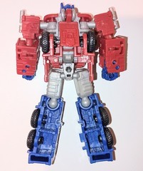 4 – TRANSFORMERS CORE CLASS LEGACY OPTIMUS PRIME/SHOCKWAVE/SOUNDWAVE/BOMB-BURST
