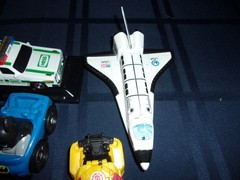 LOT 20 VARIOUS SIZES DISNEY CARS DIE CAST PLASTIC TMNT HESS TRANSFORMERS