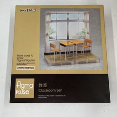 *figmaPLUS classroom (non-scale plastic model kit)