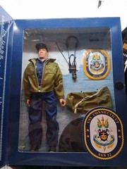 HABRO G I JOE CLASSIC SCALE USS CONNECTICUT CREWMAN 13″ FIGURE SSN-22 LIMITED E