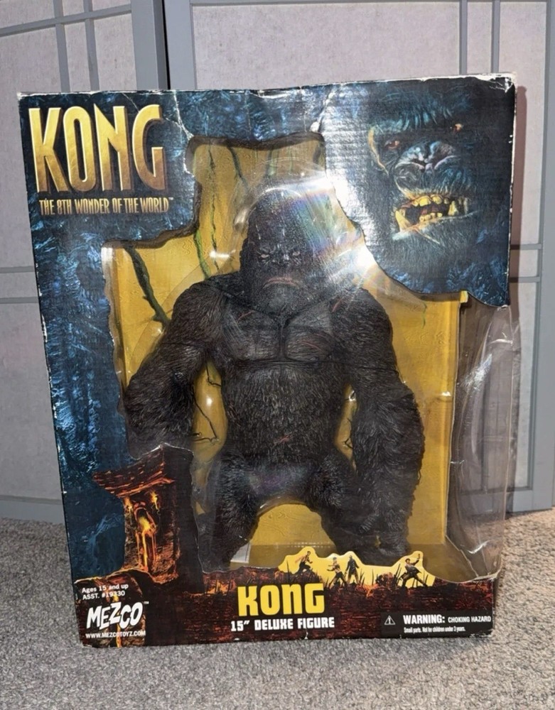 MEZCO King Kong Movie Deluxe Figure Closed Mouth with Tooth 15″ 8th Wonder World