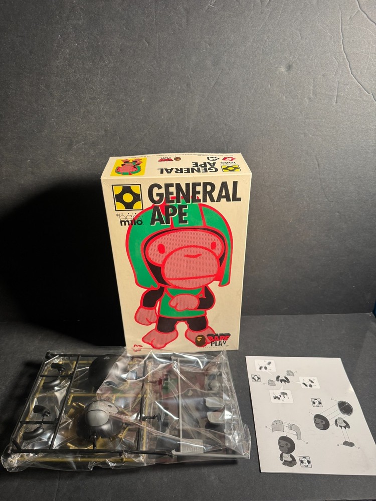 BAPE BABY MILO CHIMP GENERAL PLASTIC TOY FIGURE VINTAGE BATHING APE GOLD