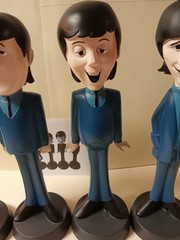 The Beales All Four Figures Full Set 9″ Tall Figures – Great Sculptures “NEW”