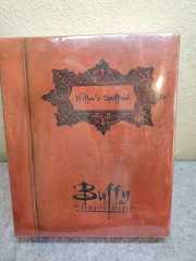 Buffy The Vampire Slayer Willow’s Spellbook Action Figure Set Ltd Ed 2206/3000
