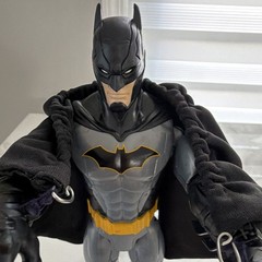 Batman Action Figure Gray Black Yellow Plastic Fabric w/ Cloth Cape