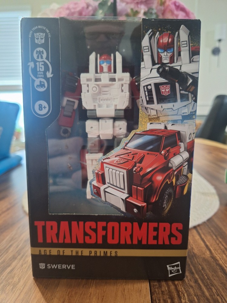 Transformers Age of the Primes Deluxe Autobot Swerve In Hand New Sealed