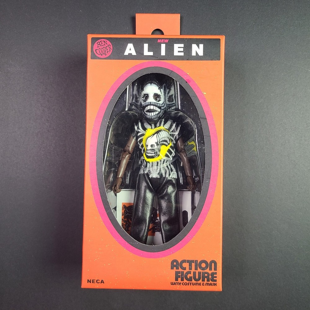 NECA BEN COOPER ALIEN ACTION FIGURE W/ COSTUME & MASK SERIES 3
