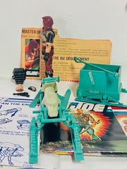 GI Joe 1984 Zartan V1 Complete + Chameleon 100% Canadian File Card Blueprints