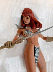 2007 Dynamite Entertainment LTD Edition Red Sonja Statue