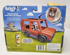 Bluey Heeler Family Road Trip 4WD Vehicle Playset | Includes Mum