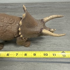 2021 Mattel Jurassic Park Hammond Collection Triceratops Retired Trike JP1