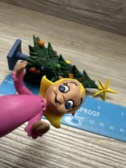 McFarlane Toys Dr. Seuss How the Grinch Stole Christmas! Cindy Lou Who *Details*