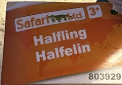 Halfling – 3.5 ” Tall – Mythical Realms Figure Safari Fantasy #803929