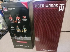 (2 figures) 6″ Tom Brady and Tiger Woods collectibles figures