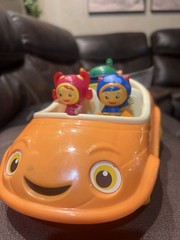 Rare 2012 Fisher Price Team Umizoomi Umirrific Umicar Complete w/ Milli Bot Geo