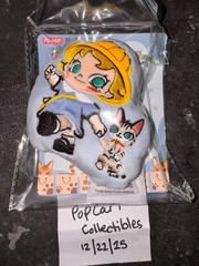POP MART Molly Appliqué Fridge Magnet Plush Molly with Kitty New Sealed
