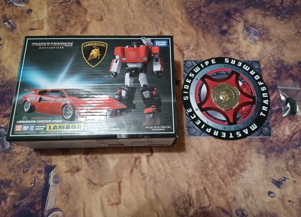 Authentic TAKARA/TOMY Transformers Masterpiece MP-12 LAMBOR (SIDESWIPE) w/ Coin