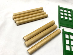 Replacement Doors/Posts for Thomas Wooden Railway Tidmouth Sheds Roundhouse 2001