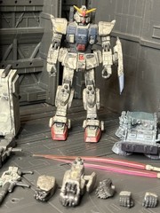Bandai Mobile Suit 08th Battle Scarred RX79 RX-79 Gundam Type Action Figure MSIA