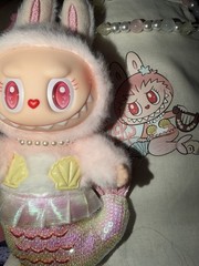 POP MART – THE MONSTERS De Vliegende Mokoko Mermaid – POPLAND Exclusive