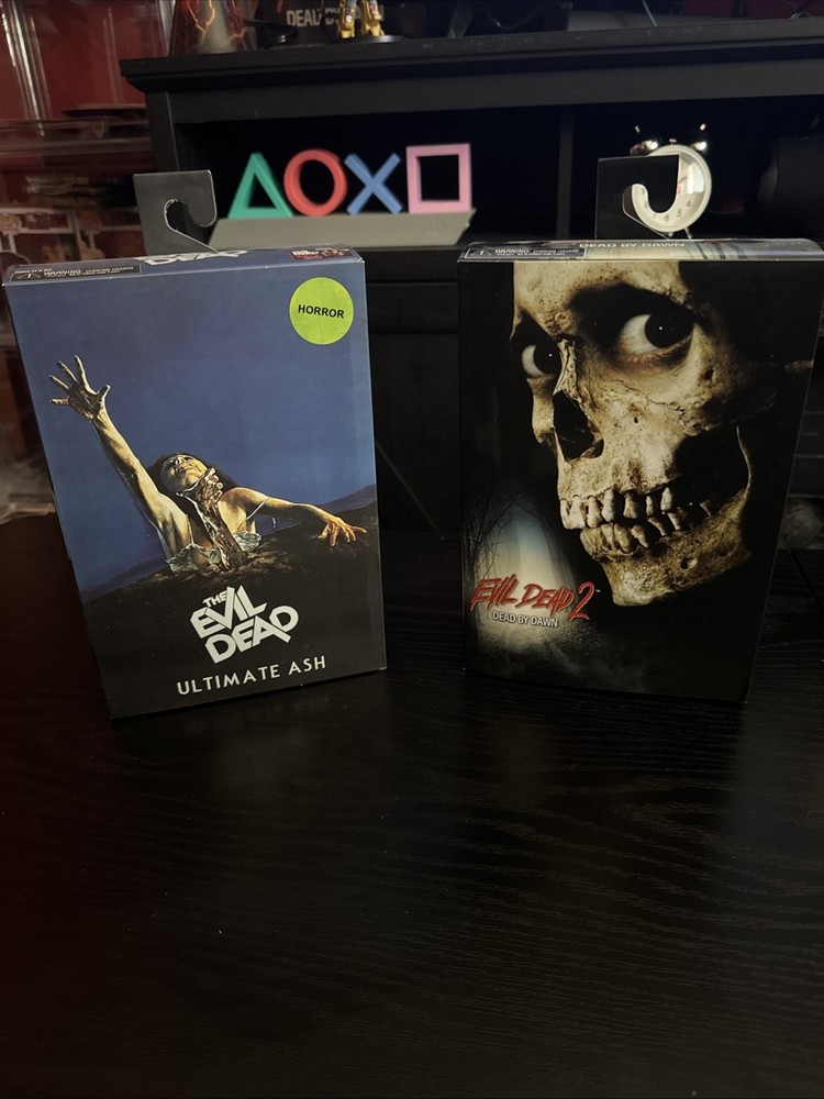 NECA the Evil Dead Ultimate Ash Action And Evil Dead 2 Dead By Dawn Figures Lot