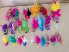 The Zelfs Trolls Figures Huge Lot – 10 Minis, 12 Small, & 1 Medium = 23 Total