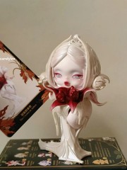 SKULLPANDA Petals in Four Acts Series Blind Box Confirmed Figures Toy Authentic