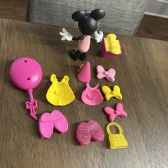 Disney Minnie Mouse Bowtique Dress Up Doll Snap N’ Style Lot of 3 with Clothes