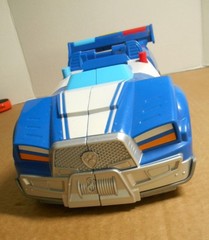 PAW Patrol Chase’s 2-in-1 Transforming Movie City Cruiser