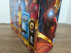 Iron Man 2 Repulsor Blaster 3 in 1 Light-Up Missile Launcher Toy 2010 – NEW