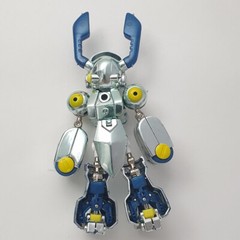 Takara Medabots Medarot Rokusho Roks Chrome 20 Head Scissors Model Kit Figure