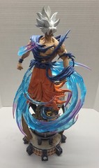Goku 19in Figure PVC Ultra Instinct Switchable Heads