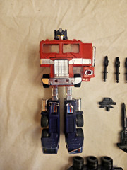 Vintage Optimus Prime G1 Original Transformer Trailer Roller Weapons Gas *BROKEN