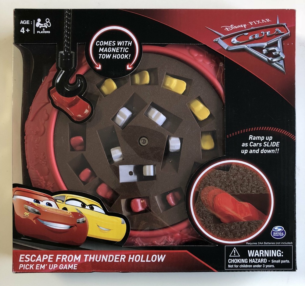 Disney Pixar Cars 3 Escape From Thunder Hollow Pick Em’ Up Board Game McQueen Ma