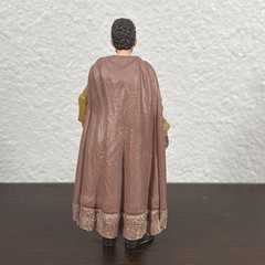 Dungeons & Dragons Honor Among Thieves Golden Archive Simon 6″ Action Figure