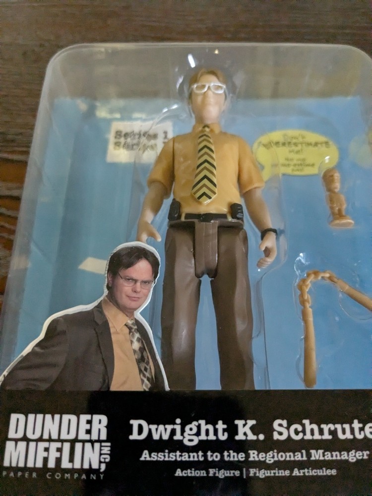 (The Office) NWT Dwight K. Schrute 5” Action Figure