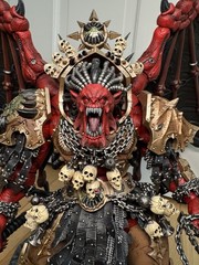 JOYTOY Warhammer 40K World Eaters Angron, Daemon Primarch of Khorne 1/18 Model