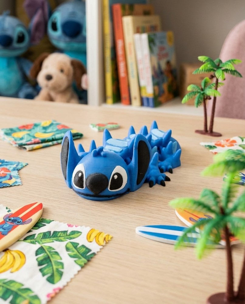 Articulated Blue Alien Dragon Figure 3D Printed Fidget Toy Desk Decor
