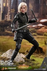 Hot Toys Avengers Black Widow 3.15 in Action Figure – MMS 460